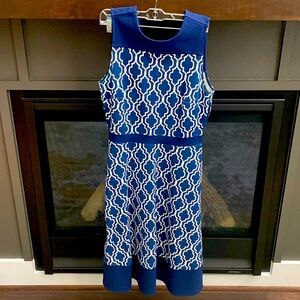 Lands’ End size 8T sleeveless blue/white ponte sheath dress.